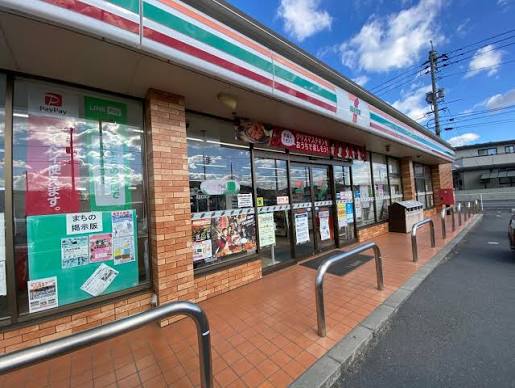 コンビニ　セブンイレブン倉敷西中新田店（コンビニ）まで488m