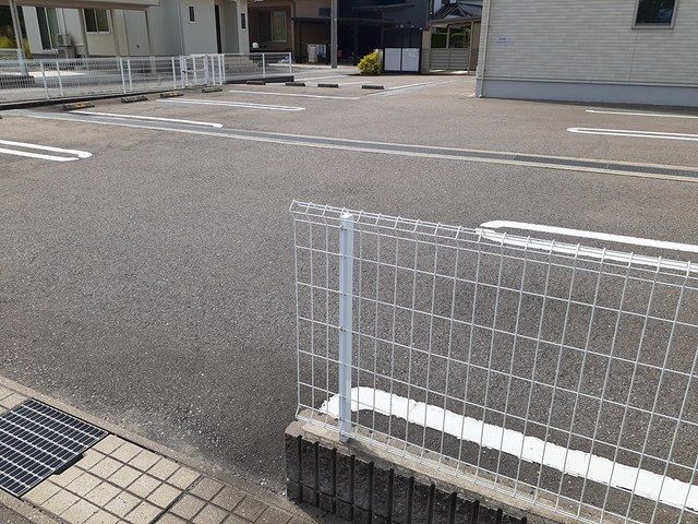 駐車場　駐車場です