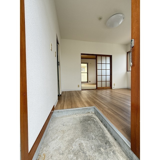 ミツヤマハイツの玄関写真