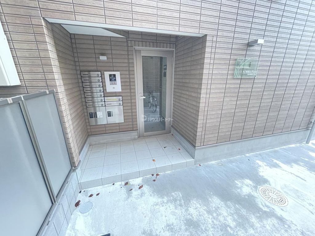 エントランス　エントランス
