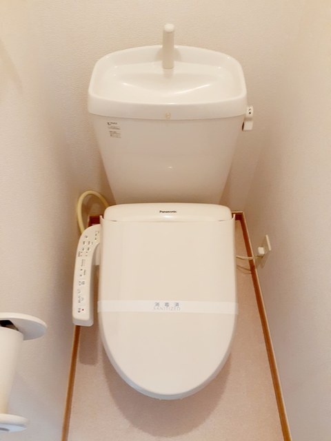 トイレ　☆神戸市須磨区　ラッフィナート・カーサ七番館☆