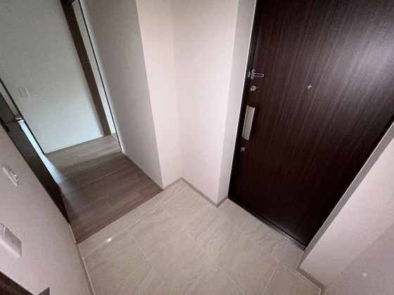 玄関　※別部屋の写真です