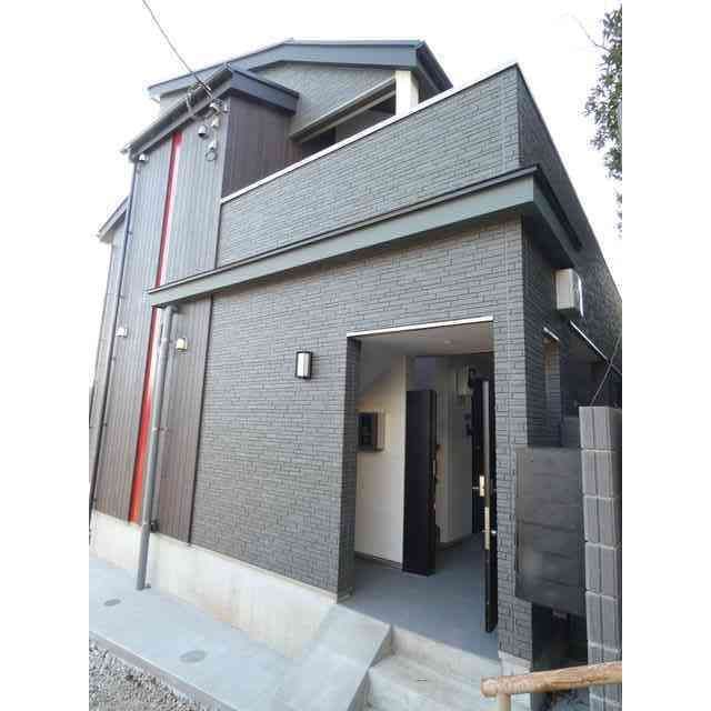 建物外観　こちらが外観です♪
