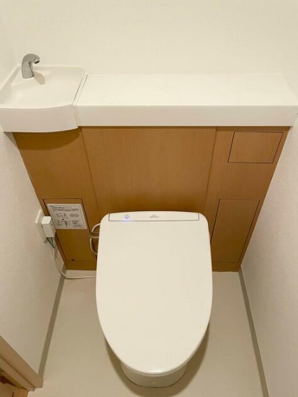 トイレ　別部屋参考写真
