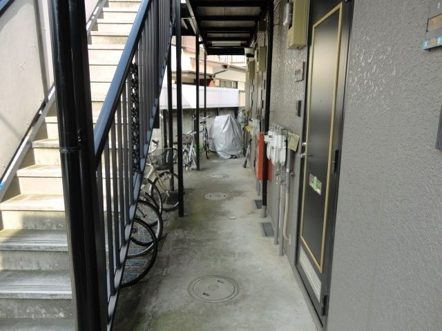 エントランス　★玄関前廊下★