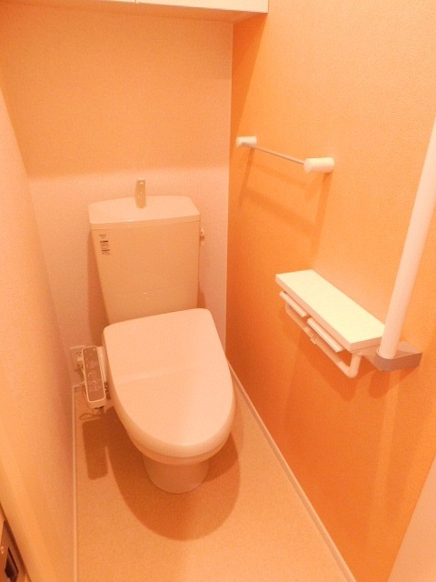 ラウレアAのトイレ写真