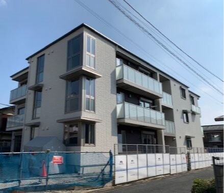 建物外観　築浅デザイナーズ物件です