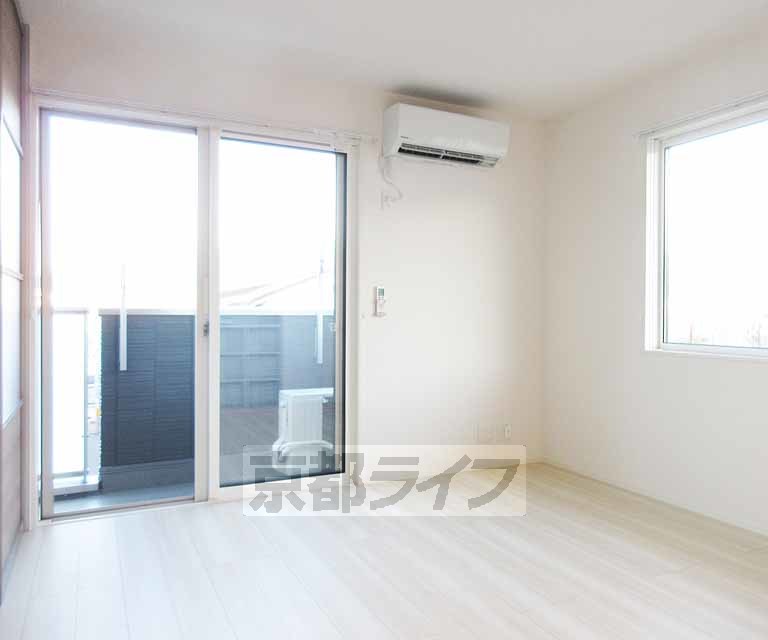 居室・リビング　開放感のあるお部屋です・