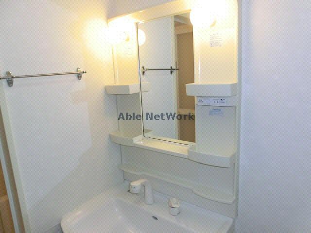 洗面設備　同型モデル