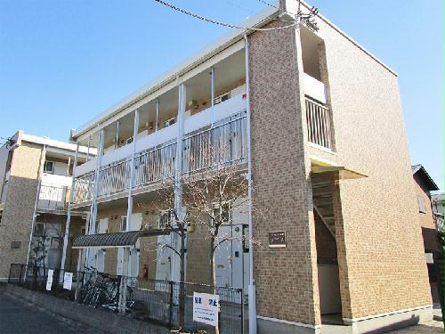 レオパレスホウム用賀の外観写真