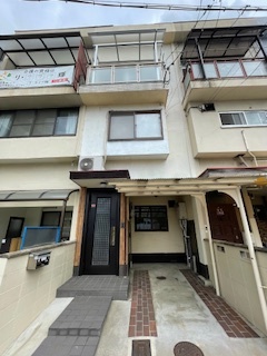 泓ノ壺町貸家の外観写真