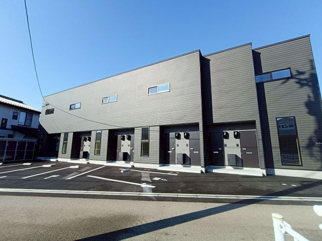 あいの風とやま鉄道 小杉駅 徒歩19分 築1年