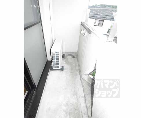 地下鉄烏丸線 北大路駅 徒歩21分 4階建 築32年の内装写真