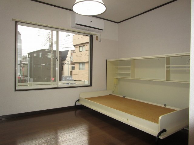 グランドール東大和の居間写真
