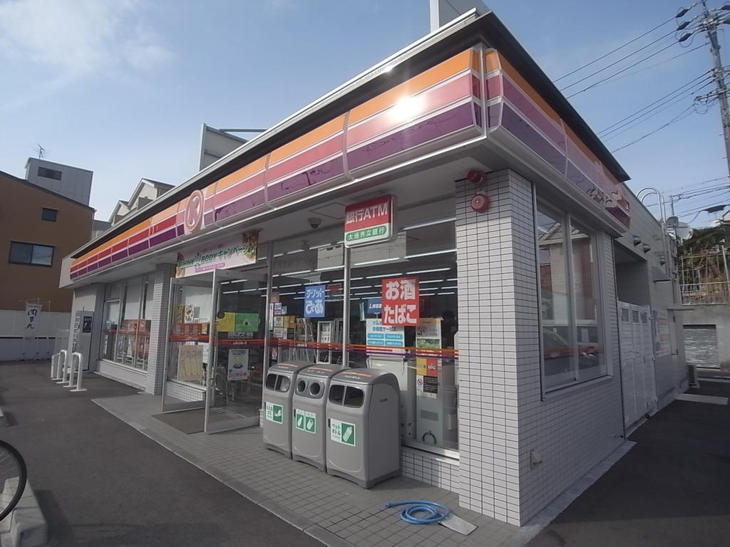 コンビニ　サークルＫ 千種春岡二丁目店 (コンビニ)（コンビニ）まで134m