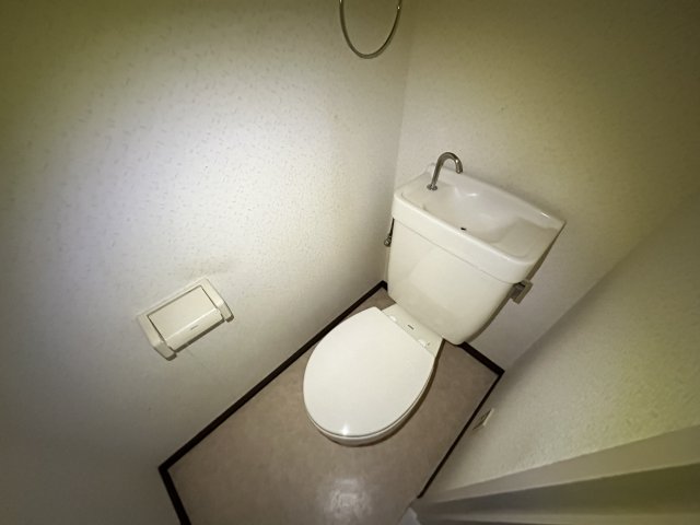トイレ　※別室参考写真