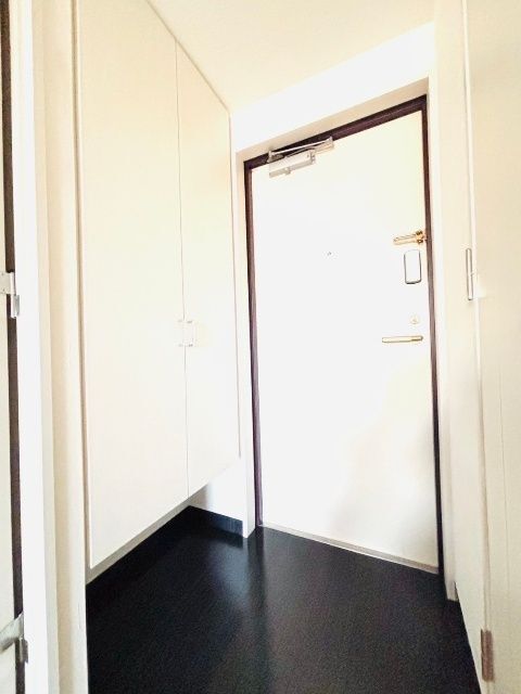 玄関　※同室参考