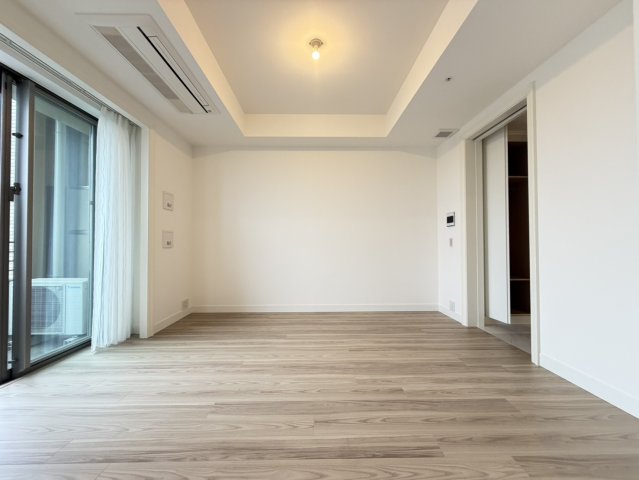 グラングリーン大阪THE NORTH RESIDENCEの居間写真