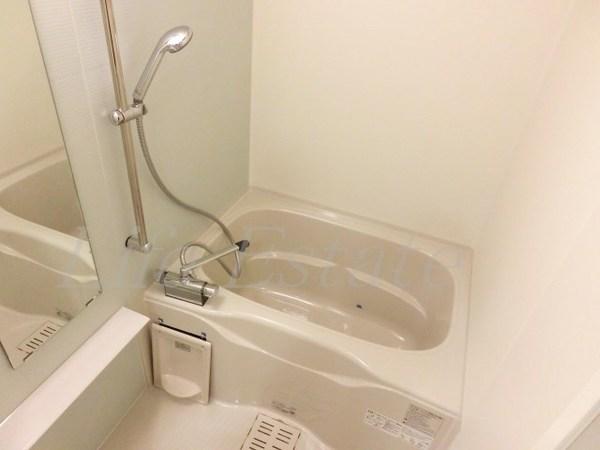 プレサンスタワー北浜の風呂写真