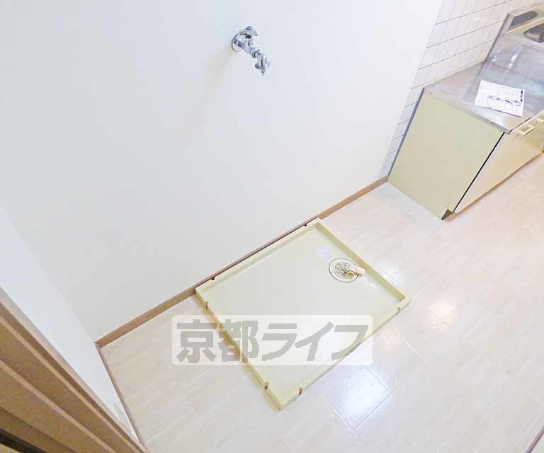 その他設備　室内洗濯機置きです。