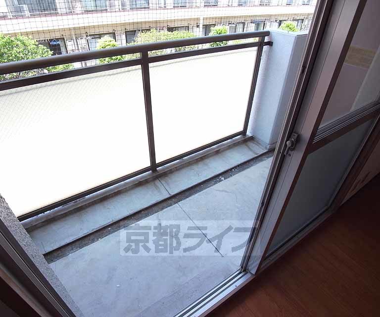 バルコニー　バルコニです