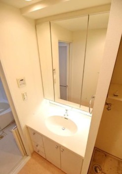 洗面設備　※別部屋参照