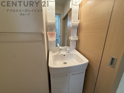 洗面設備　シャワー付き洗面台☆