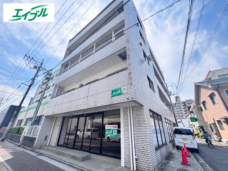 An palace 麻里布の外観写真