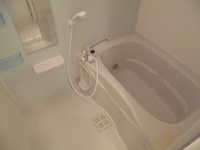 バス・シャワールーム　日々の疲れを癒すお風呂付です