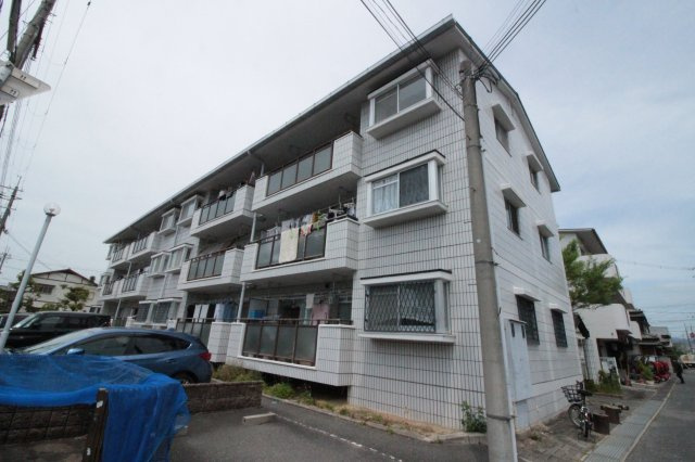 大阪モノレール本線 沢良宜駅 徒歩20分 築39年