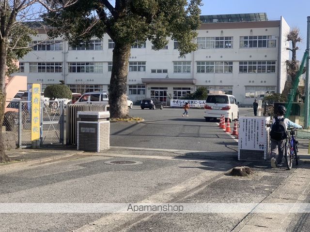 小学校　菊池市立隈府小学校（小学校）まで1178m