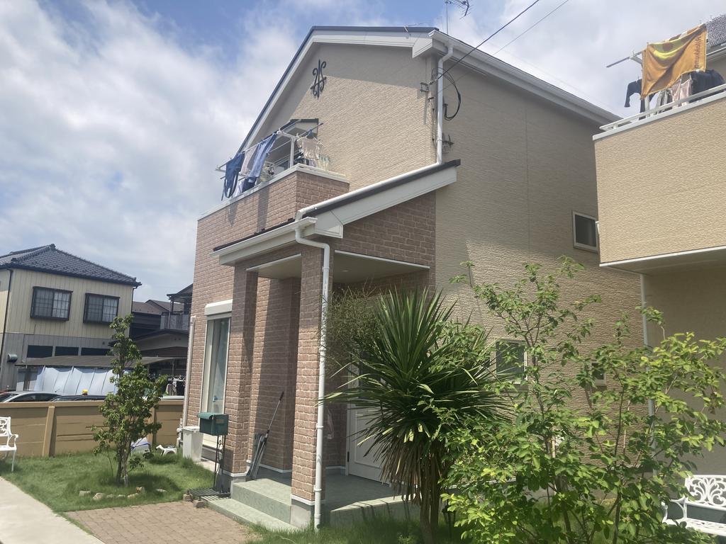 建物外観　奥の建物となります