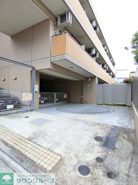 駐車場　その他