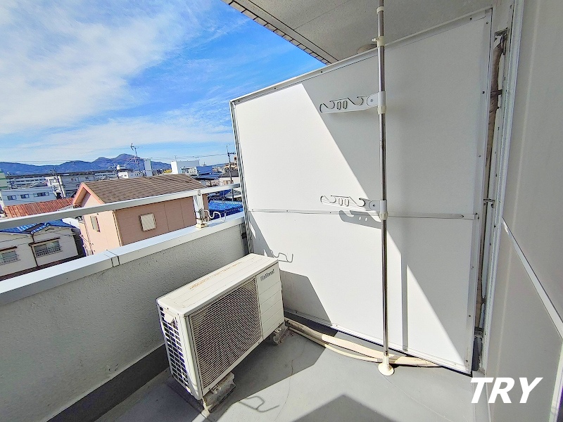 バルコニー　広めのバルコニー