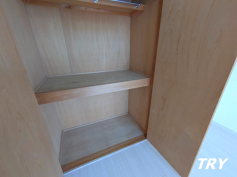 収納　洋室クローゼット