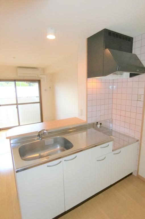 キッチン　同型物件の写真です