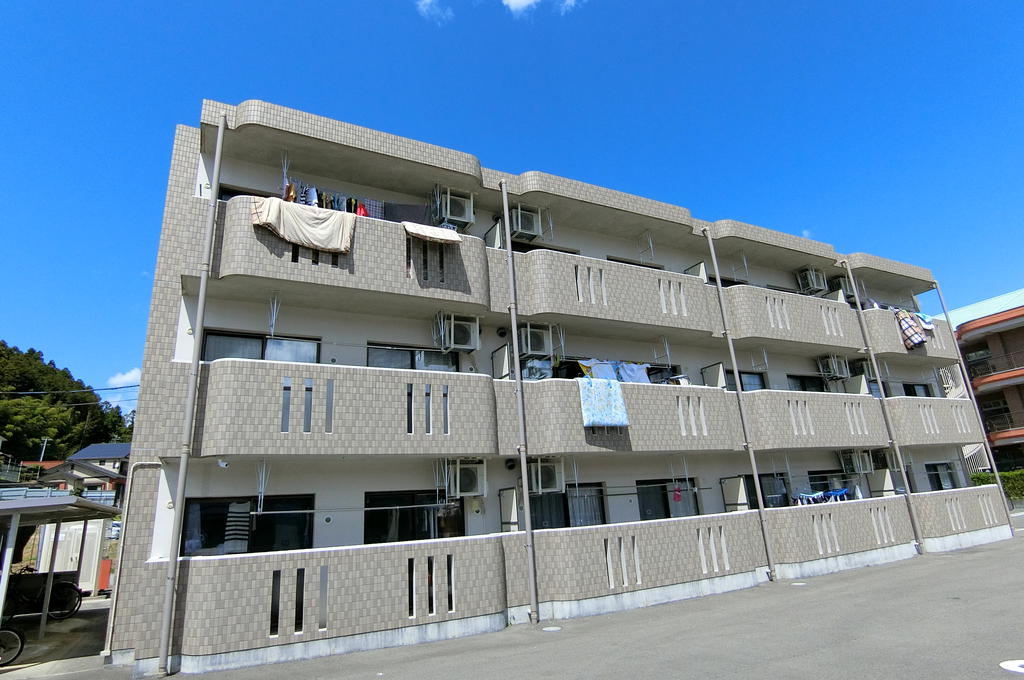 建物外観　同型物件の写真です