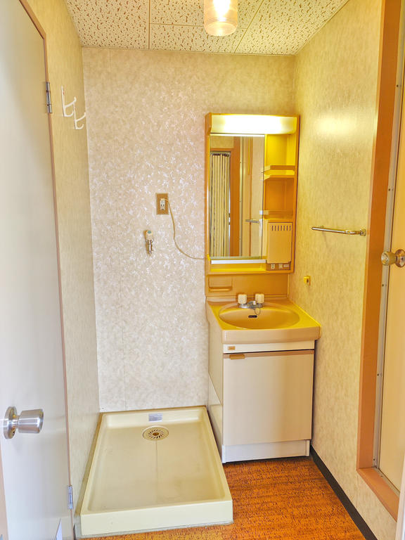 洗面設備　洗面室　室内洗濯機置場