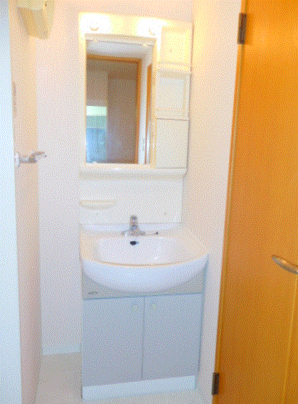 洗面設備　※同物件、別部屋になります。