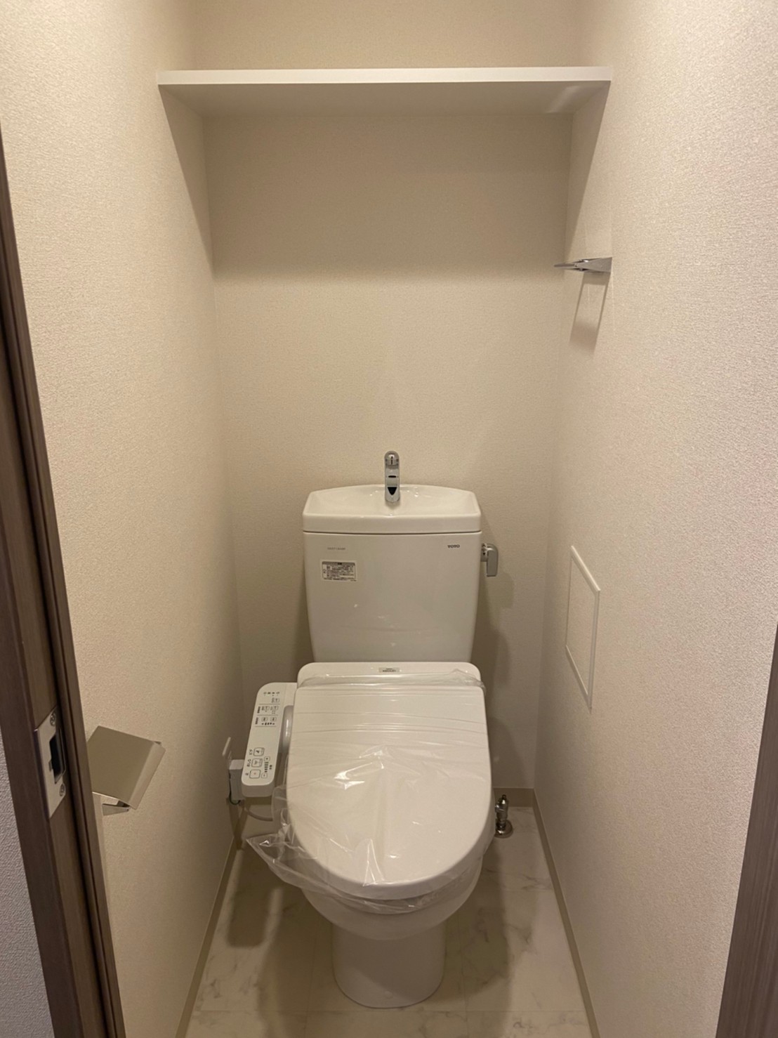 トイレ　同タイプ同モデルを使用