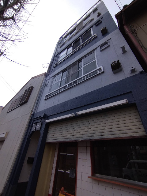 浜松市中央区北寺島町のマンションの建物外観
