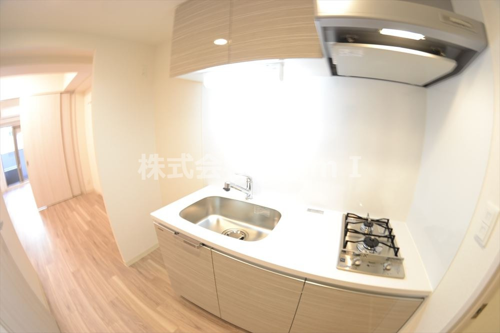 キッチン　キッチンでお料理をお楽しみください ※反転タイプ