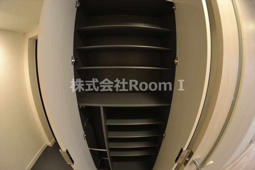 収納　専用の収納スペースです ※反転タイプ