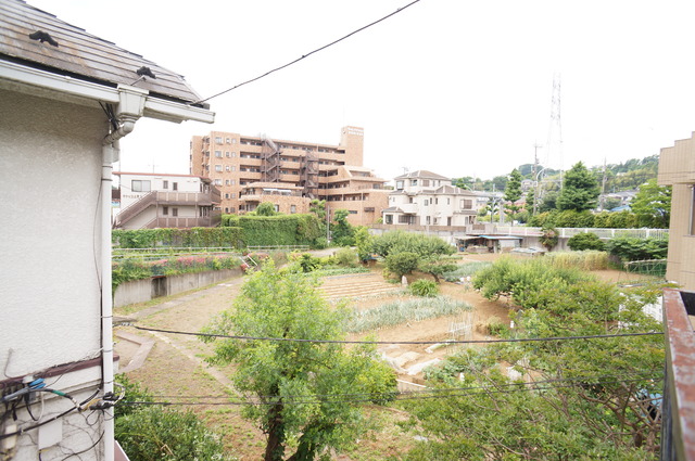 眺望　バルコニーからの眺めです！緑豊かな住環境！