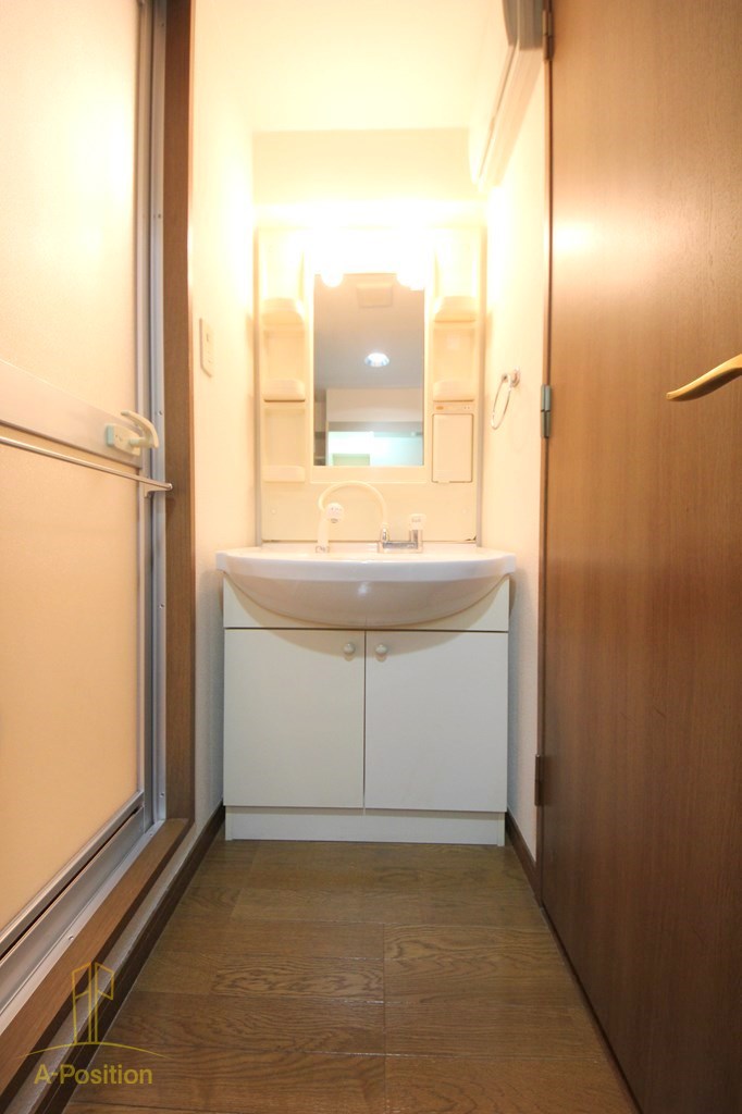 洗面設備　コンフォルトK