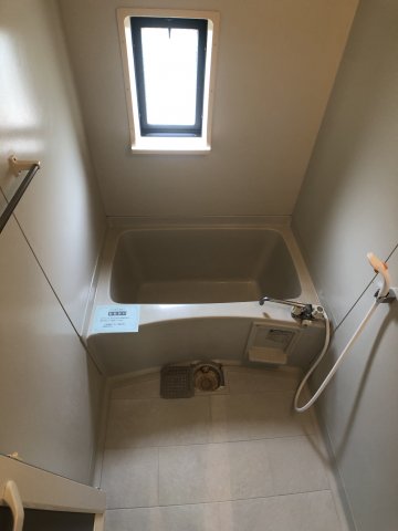 バス・シャワールーム　※写真は同一物件1階につきイメージです