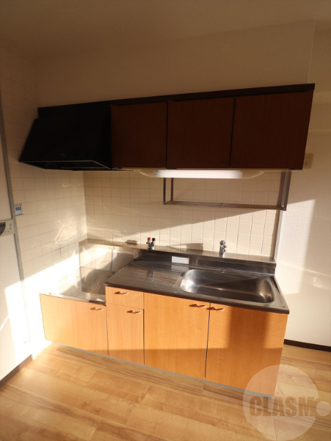 キッチン　収納豊富なキッチン