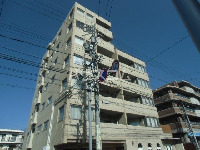 名古屋市瑞穂区松栄町のマンションの建物外観
