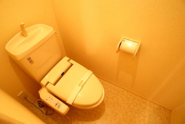 トイレ　ウォシュレット