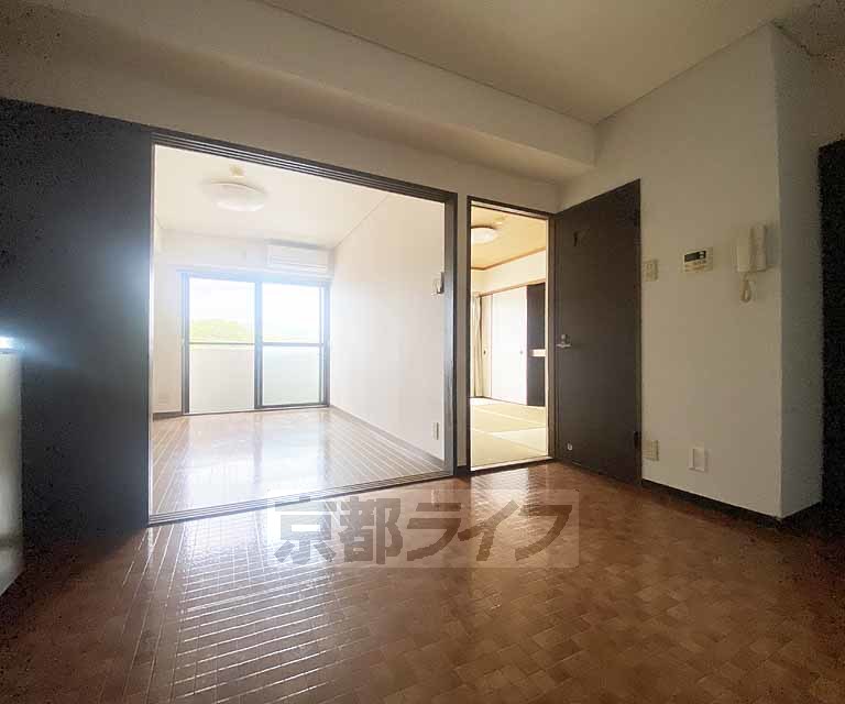 居室・リビング　開放感のあるお部屋です